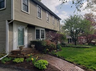 10 Eaton Rd, Wenham, MA 01984