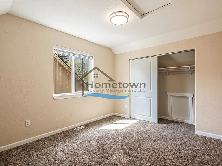 705 E Alaina Ave — Photo 19