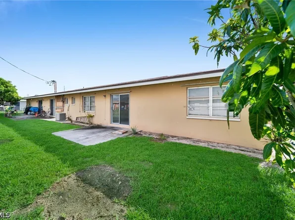 4824 Lucaya Dr #2, Cape Coral, FL 33904