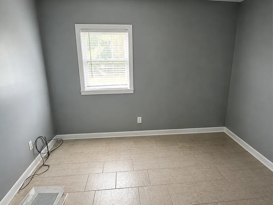 1045 Curry Pl #1