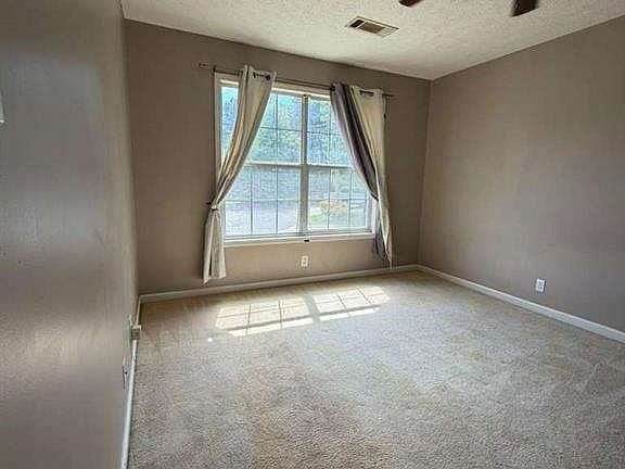 4th image of 1079 Megan Ct