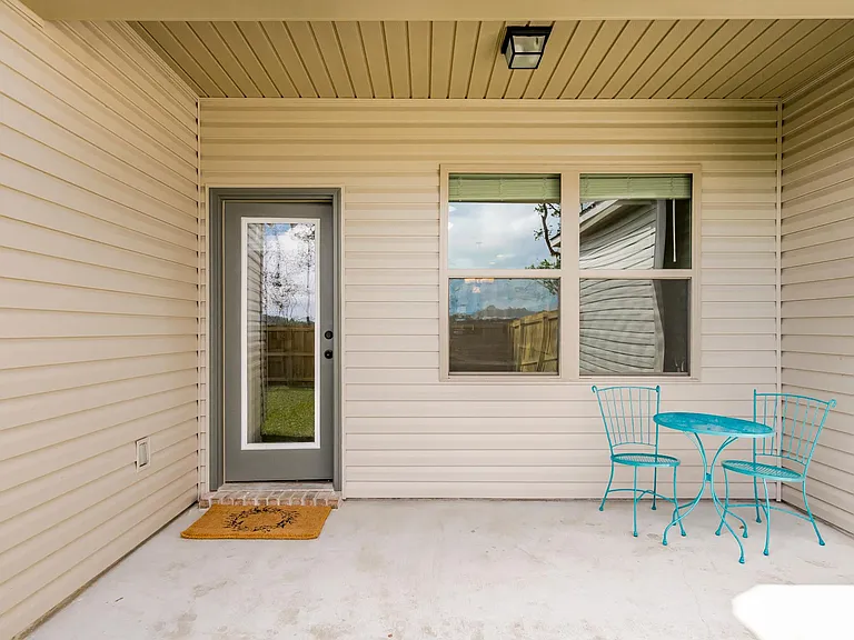 2800 S Roth Ave — Photo 19
