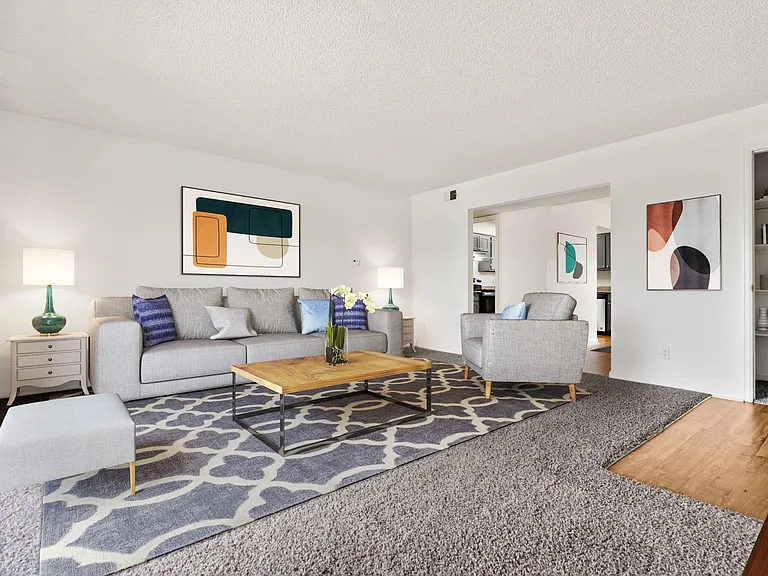 3bedroom- living room