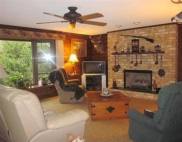 2nd image of 11249 Sherwood Dr