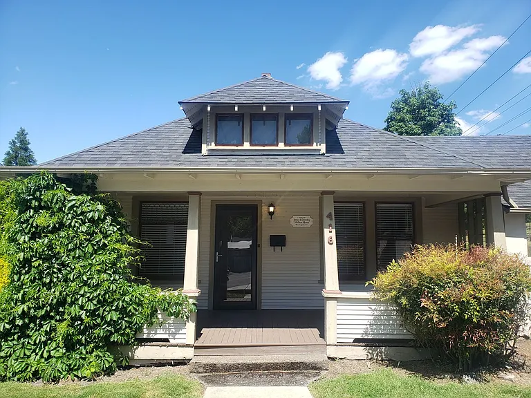416 S 2nd St — Photo 2