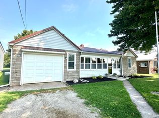 3539 W Harbor Rd, Port Clinton, OH 43452