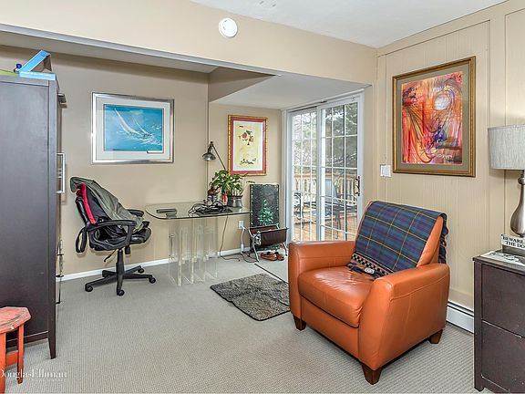3rd image of 12 Jefferson St