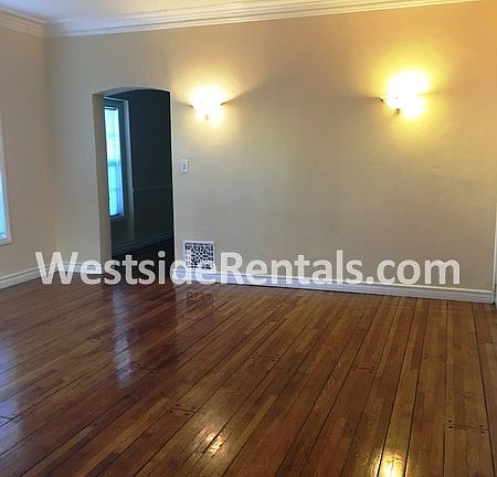 2nd image of 221 S Fuller Ave