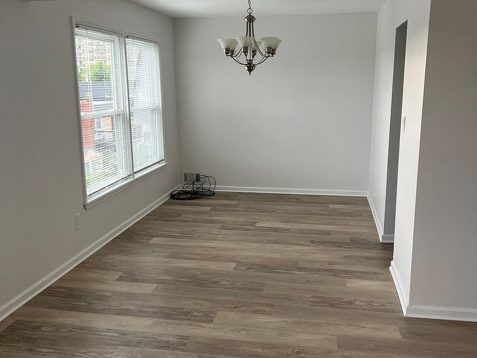 1st image of 1563 215th St Unit 2