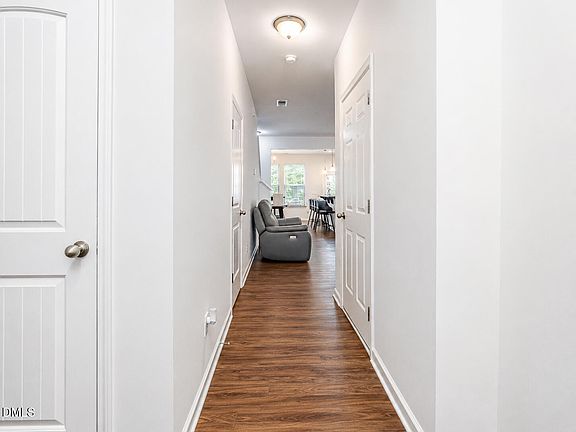4th image of 1428 Montonia St
