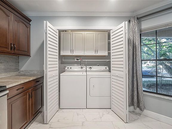 5th image of 5100 Burchette Rd Unit 3903