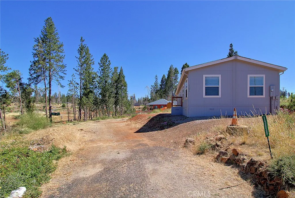 13636 Layton Ct photo 1