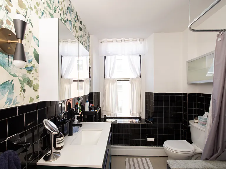 2318 Spruce St #3F — Photo 22