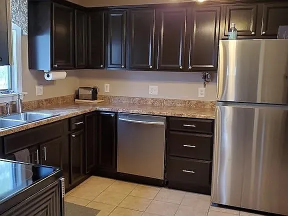 271 Eastern Ave — Photo 7