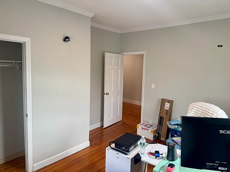 91 Foster St #1 — Photo 8