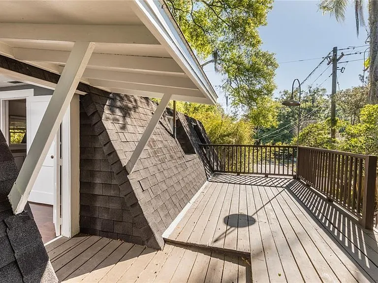 1111 E Patterson St — Photo 15