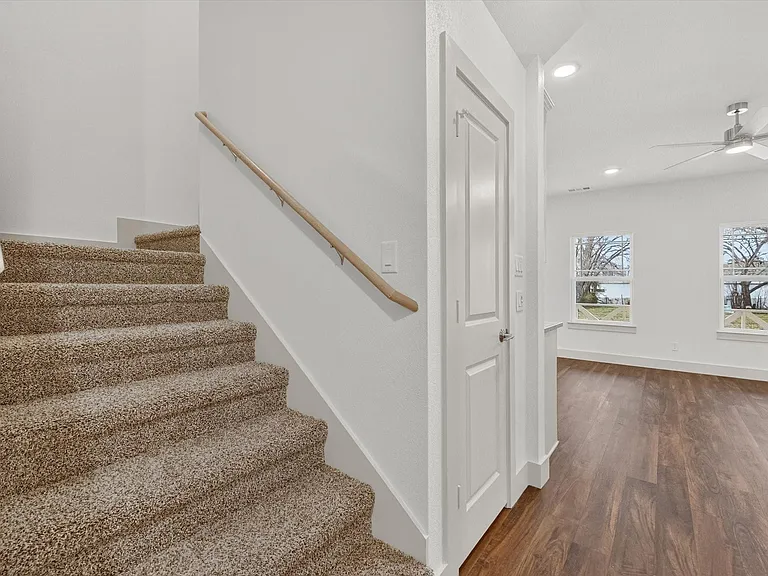 502 E Kimball St #1 — Photo 17