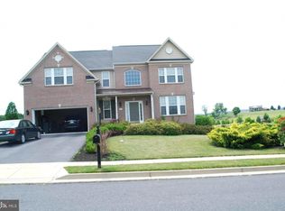 20 Flight O Arrows Way, Martinsburg, WV 25403