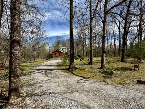 3162 Northcutts Cove Rd, Beershba Spgs, TN 37305