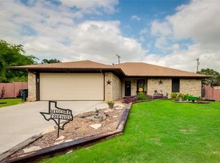 1209 Sierra Vista Dr, Granbury, TX 76048