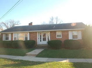 214 1st St SE, Oelwein, IA 50662