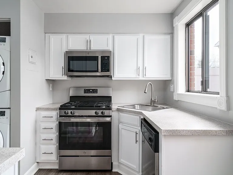 Hathaway Farms Townhomes at Northampton — Photo 80