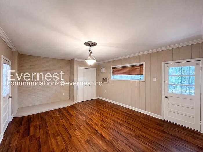 4 bed, 2.0 bath, 1875 sqft, $1,995 — Photo 3
