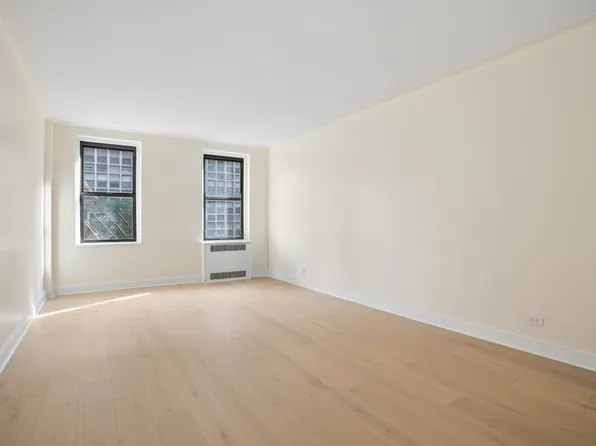 125 West 96th Street image 1 of 8