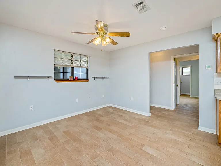 83 Edgewood Dr — Photo 18