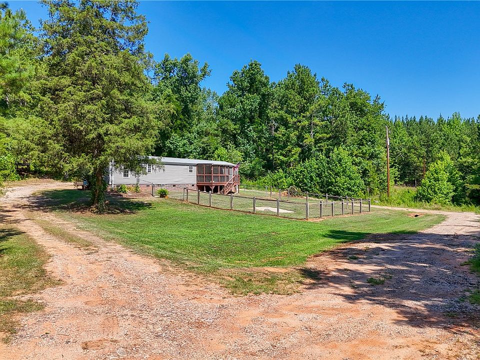 1st image of 393 Country Estates Rd