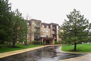 1st image of 2100 Valencia Dr APT 216B