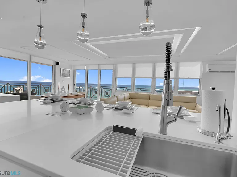 3001 Avenue Isla Verde Plaza Del Mar #2204 — Photo 6