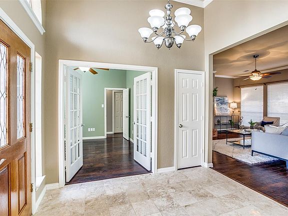 3rd image of 2409 Trailwest Ln