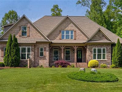 8405 Lillys Ct, Greensboro, NC, 27455