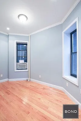Rented by Bond New York | media 16