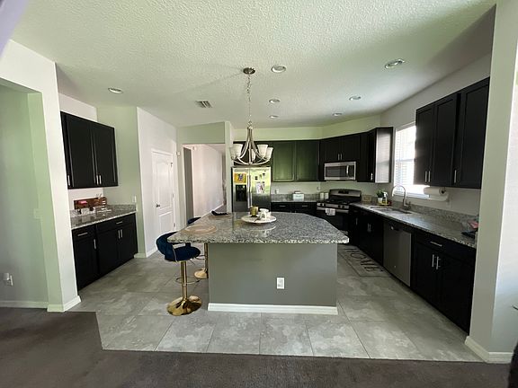 4th image of 931 Berry Leaf Ct