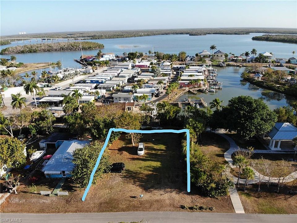2nd image of 333 Pear Tree Ave Lot 12
