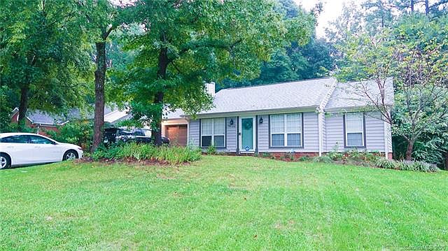 1st image of 4020 Armitage Dr