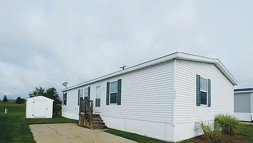 1st image of 6027 Chestnut Trl