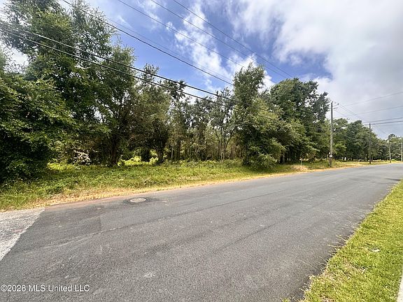 3rd image of LOT 9 Magnolia St