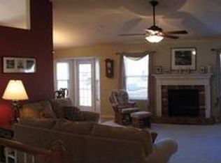 1941 Duke St, Edwardsville, IL 62025