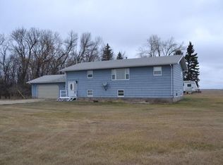 350 20th Ave SE, Goodrich, ND 58444