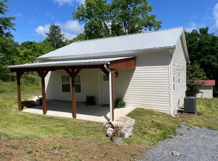 212 Birch St, Glade Spring, VA 24340