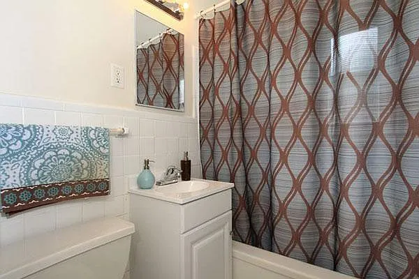24 Mola Blvd — Photo 8