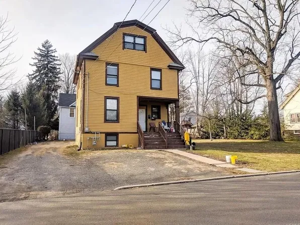 17 Jay Street, Spring Valley, NY 10977