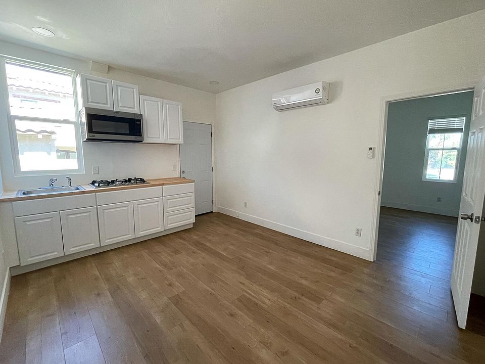 1st image of 186 Monument Pkwy Unit 2