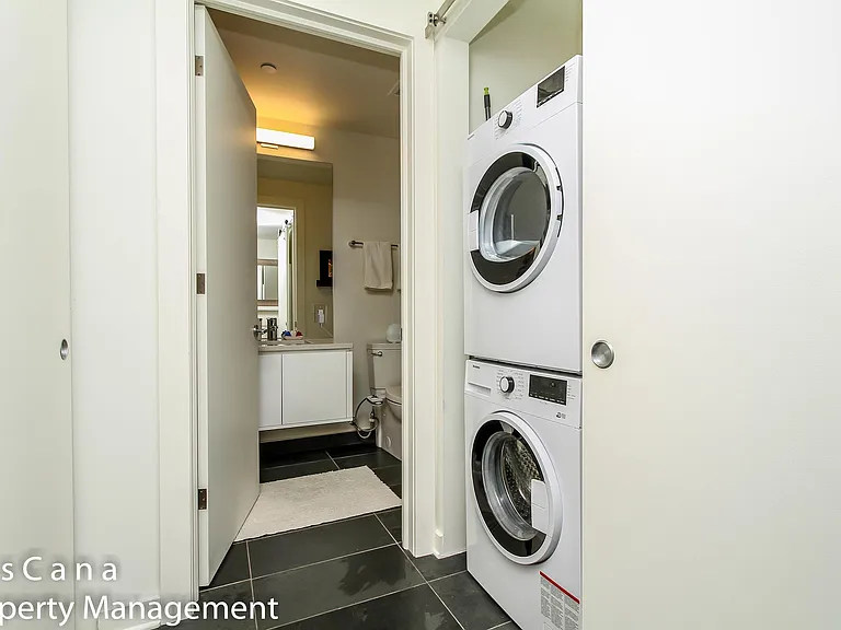 135 Barrette St #409 — Photo 29