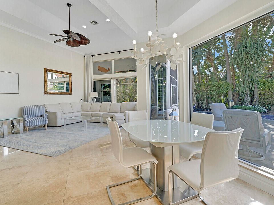 1st image of 19036 SE Coral Reef Lane