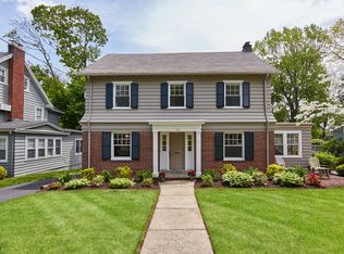 12 Colonial Ter, Maplewood, NJ 07040