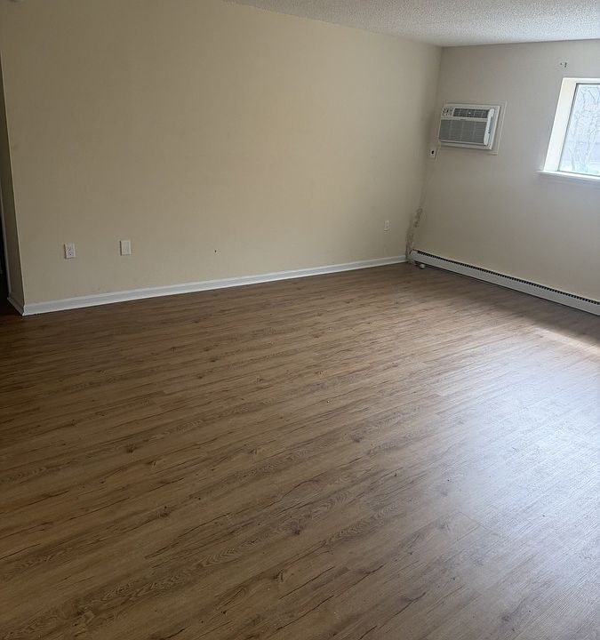 1st image of 400 Glendale Rd #K32